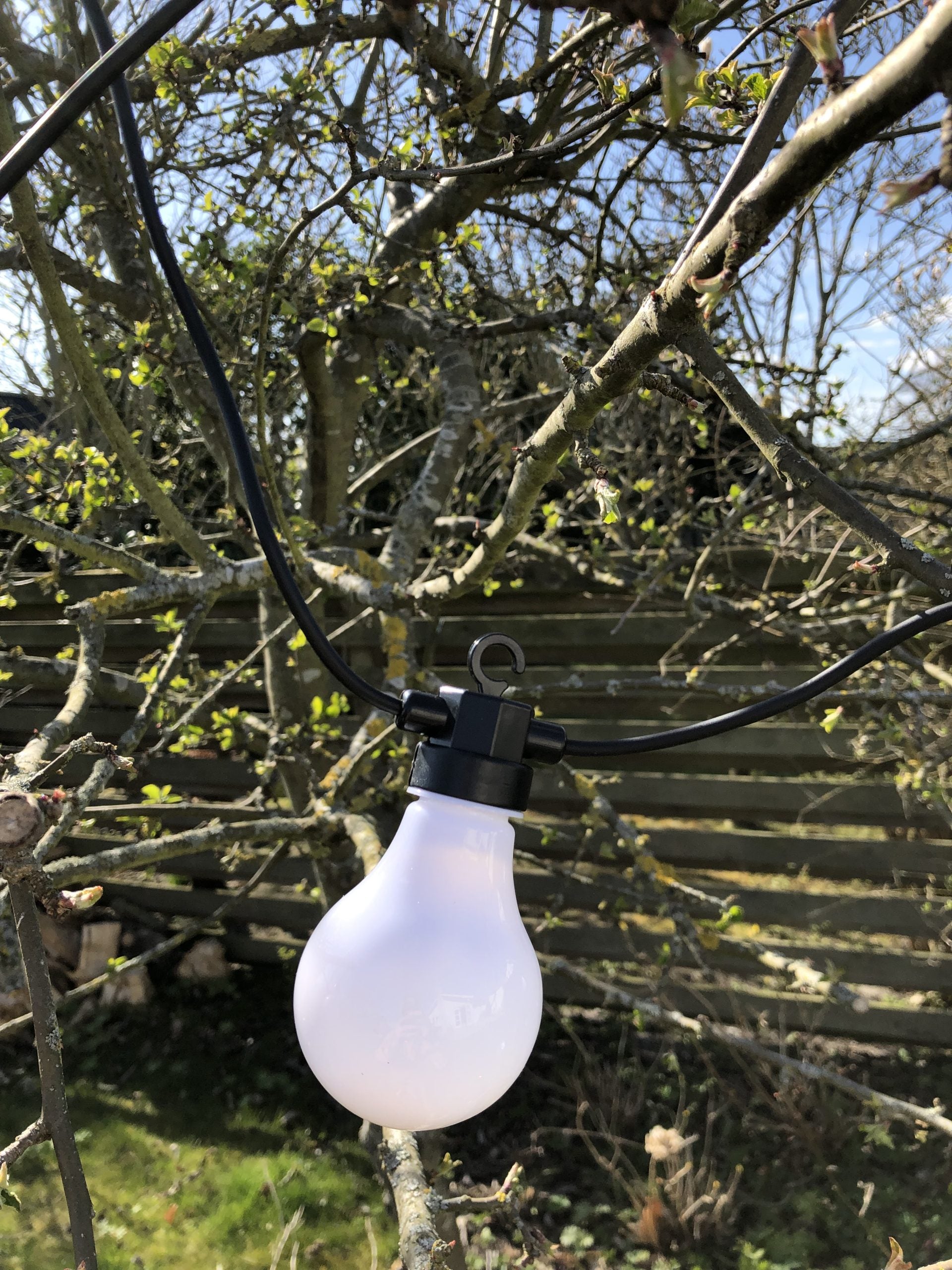 Lea LED light chain 10 white bulbs 5 m extension kit – LED-nordic.com